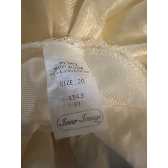 Vintage Women 20 Inner Image Cream Lace Slip Dress Nightgown Sleep Lounge - Picture 7 of 7